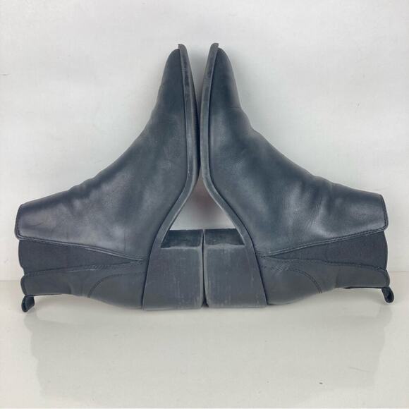 STEVE MADDEN Audience Chelsea Leather Ankle Boots Booties - Size 9.5 - Picture 8 of 15